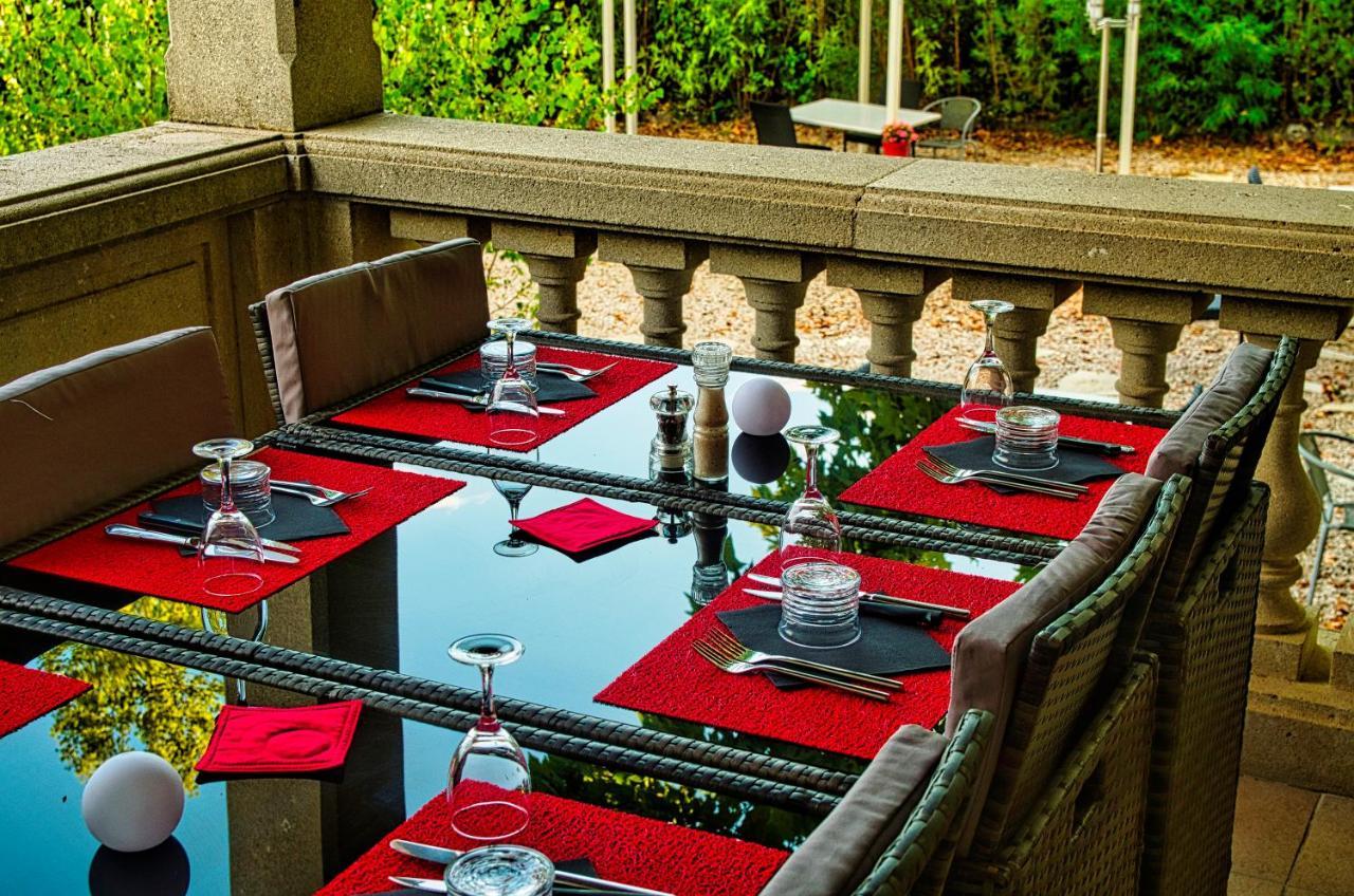 Hotel Restaurant Le Colombier Remoulins Ngoại thất bức ảnh